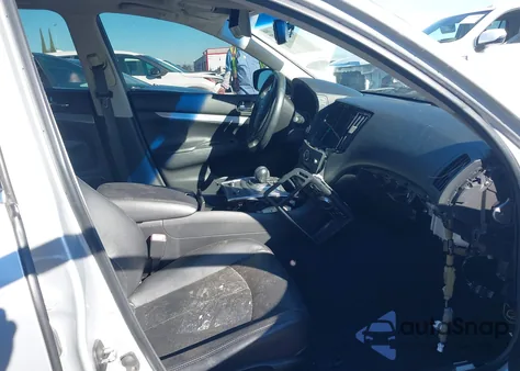 2013 Infiniti G37 Journey z USA, uszkodzony, nr VIN JN1CV6AP6DM723639